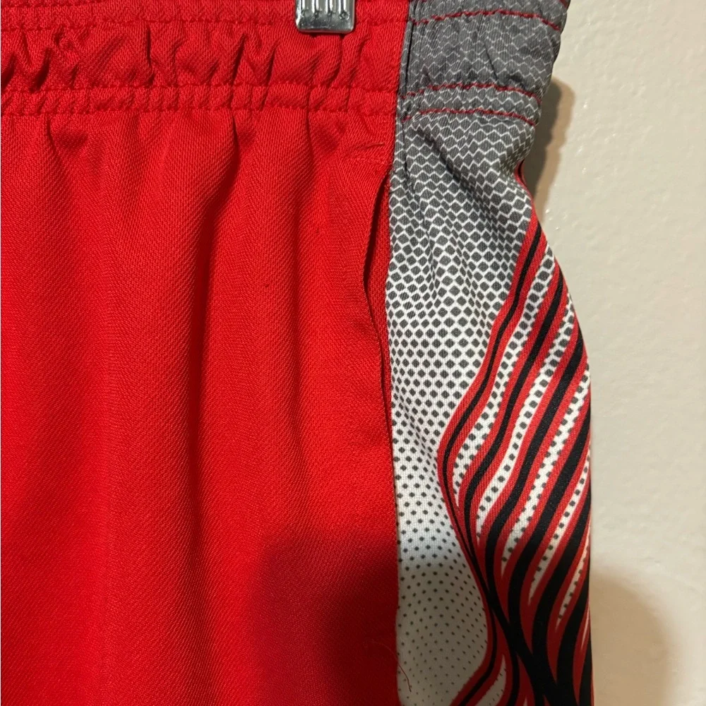 Bundle 2 Youth Shorts. Nike‎ & Under Armour. M & L